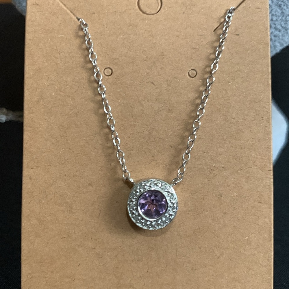 925 silver necklace with purple stone pendant